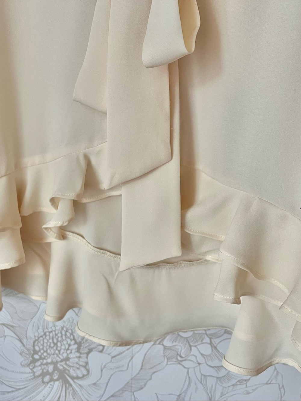 Jessica Simpson Cream Ruffle Tie-Front Camisole - Picture 9 of 10